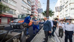 Başkan Soyer, asfalt çalışmalarını inceledi