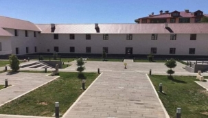 Çocukluk arkadaşına veda