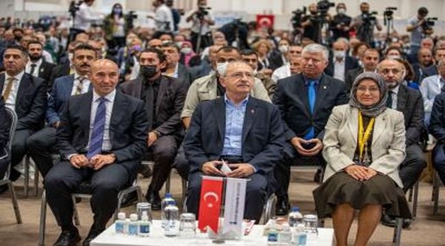 Kılıçdaroğlu, Türkiye Muhtarlar Buluşması'na katıldı