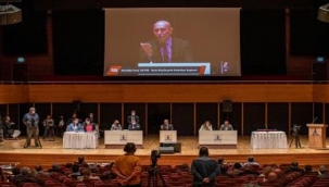 İzmir Büyükşehir Belediye Meclisi'nde imar düzenlemesi