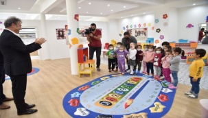 Miniklere hakları oyunla anlatıldı