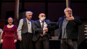 Nazım Hikmet anısına