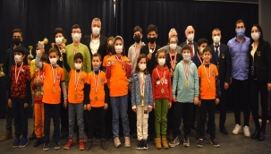 Bornova'da satranç heyecanı