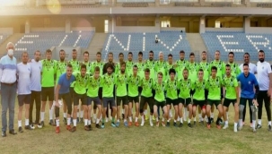 Ege Üniversitesi Gençlik ve Spor Kulübü Play-Off'ta