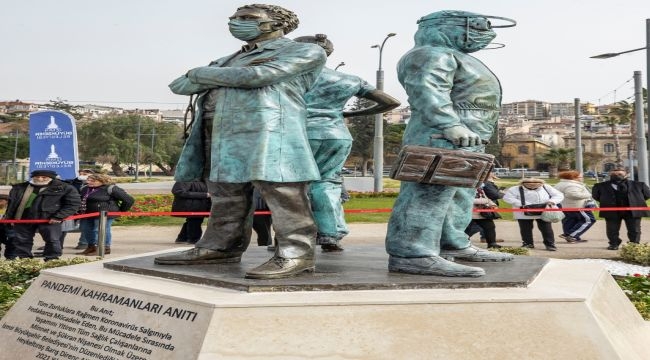 Pandemi kahramanları anıtı