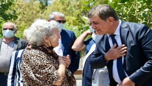 ''Yaşlılara Saygı Haftası''