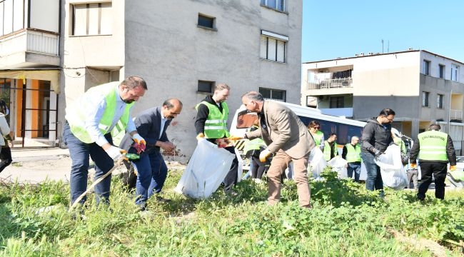 Başkan Gümrükçü'den 200 kişilik temizlik seferberliği