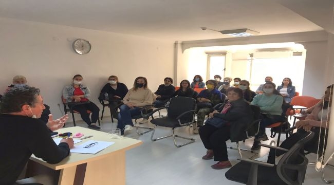 Çiğli'de Dijital Okuryazarlık semineri 