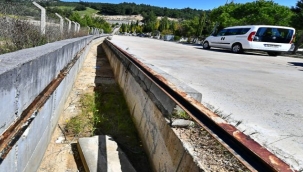 Hırsızlar mezarlıklara dadandı