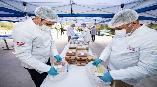 Ramazan sofralarına İzmir Dayanışması