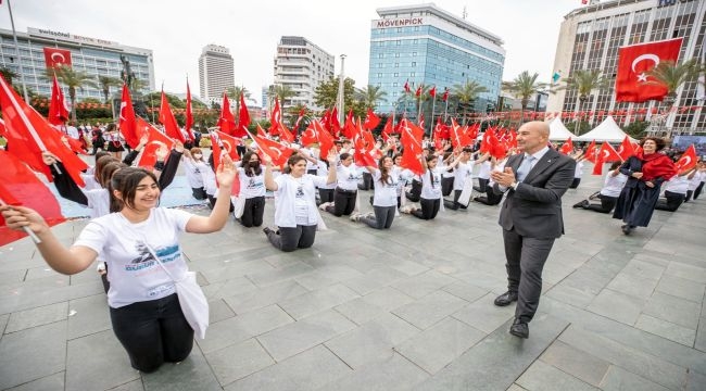 19 Mayıs coşkusu sokaklara taştı