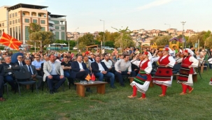 Başkan Gümrükçü: "Mutluluk duyuyoruz"