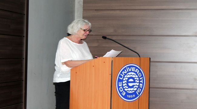Ege'de Antropoloji alanının önemli ismi Prof. Dr. Durham, konferans verdi