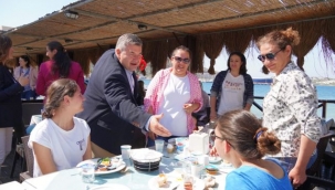 "Etle tırnağız, biz ayrılamayız"