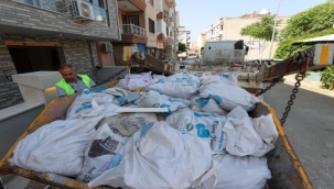 Yaz tadilatlarıyla moloz mesaisi de hızlandı