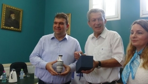 Başkan Yetişkin'den Samos Adası'na ziyaret