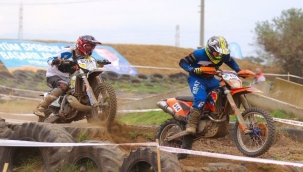 Bergama'daki yarışlar nefes kesti