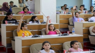 "Fikirleriniz Bayraklı'ya ışık olacak"