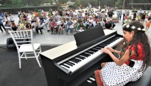 "Gençlerin hayat yolculuklarında yanındayız"