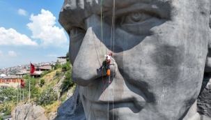 Özel ekipten Atatürk Maskı'na özel bakım