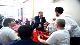 Başkan İduğ'dan sokak sokak ziyaret