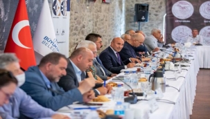 Başkan Soyer, İktisat Kongresi için işçilerle buluştu