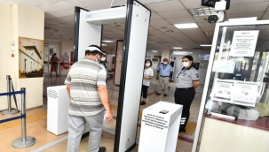 Eşrefpaşa Hastanesi'ne metal kapı dedektörü