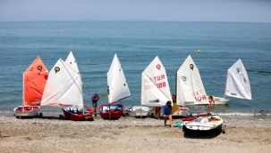 Geleceğin sporcu kızları Narlıdere'de yetişecek