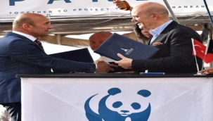 WWF'in Blue Panda yelkenlisi Çeşme'de