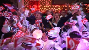 Bornova'da 305 çocuğa görkemli düğün 