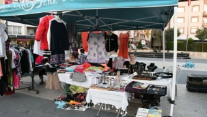 El emeği ürünler Narlıdere'de vatandaşlarla buluştu