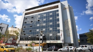 Kız öğrenci yurdu inşaatına ilk kazma