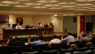 Başkan Ceritoğlu Sengel'den esnafa kira müjdesi 