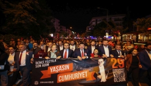 Buca'da 29 Ekim coşkusu