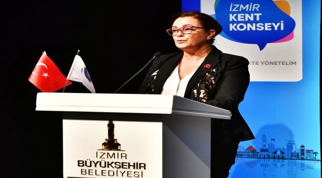 İzmir Kent Konseyi'nin yeni başkanı Nilay Kökkılınç 