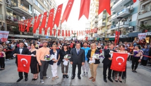 Konak'ta Cumhuriyet Bayramı coşkusu 