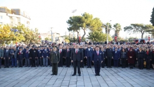 Buca'dan Ata'ya saygı duruşu 