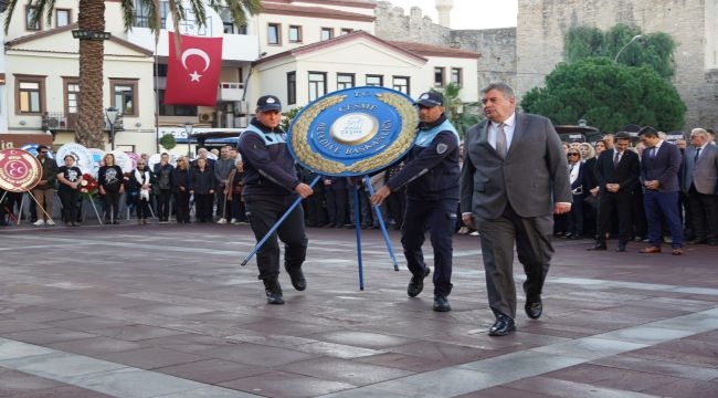 Çeşme Ata'sını andı 