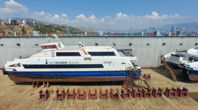İzmir'in gemileri artık İstanbul'a gitmiyor