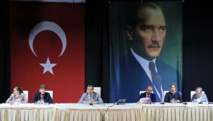 Konak'ın yeni hizmet binası için oy çokluğu 