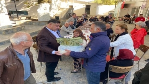 Özkan, mahalle ziyaretlerine devam ediyor 