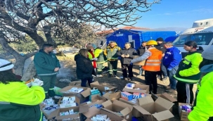 Başkan Batur deprem bölgesinde 