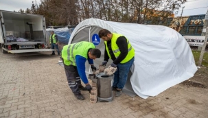 Büyükşehir Kahramanmaraş'a 142 sobalı çadır kurdu 