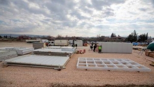 İzmir Büyükşehir, Kahramanmaraş'ta 232 konteynerli kent kuruyor