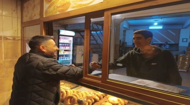 CHP Menemen'in Sahur Ziyaretleri Sürüyor