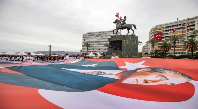 Başkan Soyer'den gençlere umut mesajı