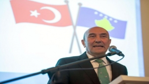 Başkan Soyer Kosova'nın 15'inci bağımsızlık yılını kutladı