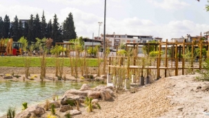 Buca'daki Fırat Yaşayan Parkı halkla buluşuyor