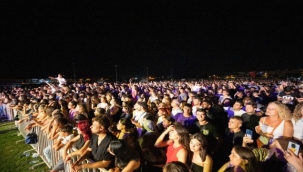 Çandarlı'da festival rüzgarı esti