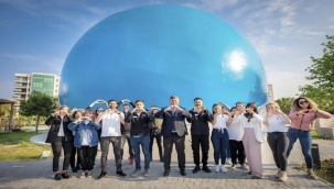 Ege'nin en büyüğü Karşıyaka Planetaryum'a 6 ayda 30 bin ziyaretçi 